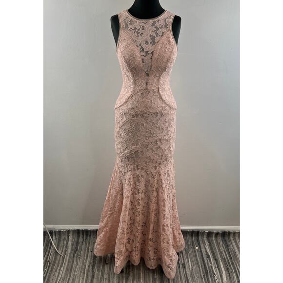 AQUA Lace Mermaid Gown SZ 6 Bridesmaid Prom Dusty Pink Nude Dress - Picture 3 of 10